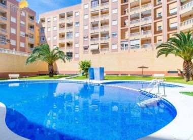 Apartments in Torrevieja (Costa Blanca), buy cheap - 65 900 [72815] 3