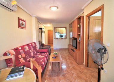 Apartments in Torrevieja (Costa Blanca), buy cheap - 65 900 [72815] 7