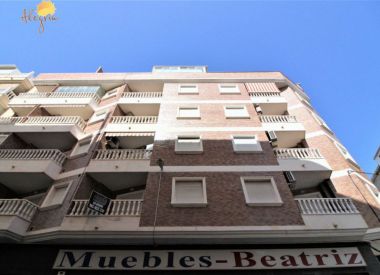 Apartments in Torrevieja (Costa Blanca), buy cheap - 99 900 [72816] 2