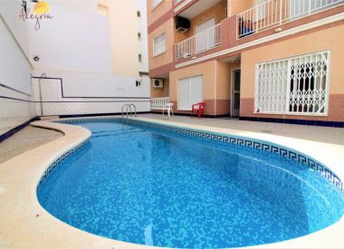 Apartments in Torrevieja (Costa Blanca), buy cheap - 61 900 [72800] 1