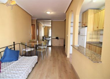 Apartments in Torrevieja (Costa Blanca), buy cheap - 61 900 [72800] 4