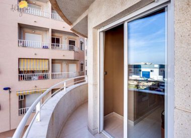 Apartments in Torrevieja (Costa Blanca), buy cheap - 84 900 [72769] 5