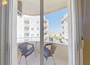 Apartments in Torrevieja (Costa Blanca), buy cheap - 84 900 [72769] 8