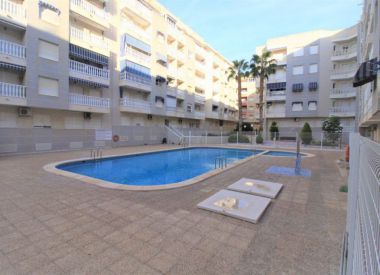 Apartments in Torrevieja (Costa Blanca), buy cheap - 53 900 [72759] 1