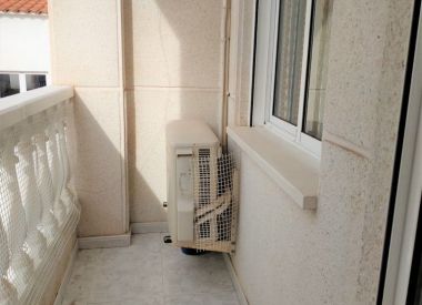 Apartments in Torrevieja (Costa Blanca), buy cheap - 51 900 [72757] 4