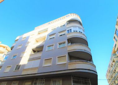 Apartments in Torrevieja (Costa Blanca), buy cheap - 125 000 [72753] 9