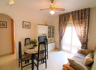 Apartments in Torrevieja (Costa Blanca), buy cheap - 72 900 [72746] 4