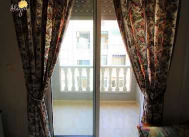 Apartments in Torrevieja (Costa Blanca), buy cheap - 72 900 [72746] 5