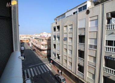 Apartments in Torrevieja (Costa Blanca), buy cheap - 72 900 [72746] 9