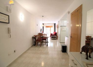 Apartments in Torrevieja (Costa Blanca), buy cheap - 78 900 [72731] 4