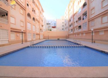 Apartments in Torrevieja (Costa Blanca), buy cheap - 69 900 [72730] 2