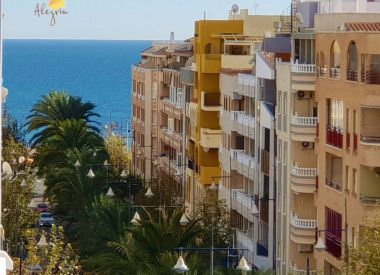 Apartments in Torrevieja (Costa Blanca), buy cheap - 128 900 [72725] 1