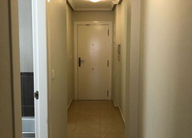 Apartments in Torrevieja (Costa Blanca), buy cheap - 99 900 [72711] 10