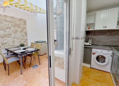 Apartments in Torrevieja (Costa Blanca), buy cheap - 56 900 [72706] 10
