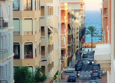 Apartments in Torrevieja (Costa Blanca), buy cheap - 97 900 [72691] 1