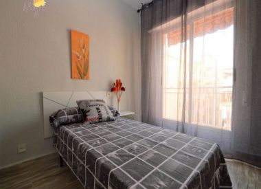 Apartments in Torrevieja (Costa Blanca), buy cheap - 129 900 [72686] 8