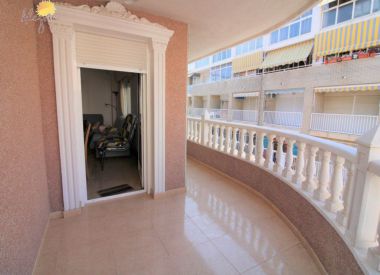 Apartments in Torrevieja (Costa Blanca), buy cheap - 129 900 [72684] 10