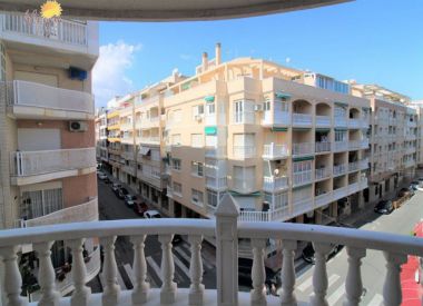 Apartments in Torrevieja (Costa Blanca), buy cheap - 129 900 [72684] 2