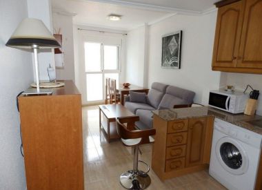 Apartments in Torrevieja (Costa Blanca), buy cheap - 71 900 [72681] 3