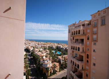 Apartments in Torrevieja (Costa Blanca), buy cheap - 200 000 [72653] 5