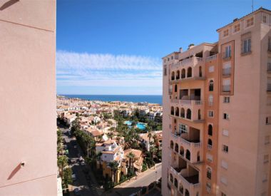 Apartments in Torrevieja (Costa Blanca), buy cheap - 200 000 [72653] 6