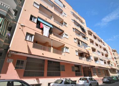 Apartments in Torrevieja (Costa Blanca), buy cheap - 75 000 [72650] 1