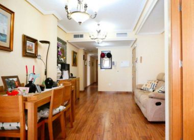 Apartments in Torrevieja (Costa Blanca), buy cheap - 120 900 [72645] 2