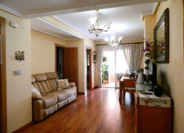Apartments in Torrevieja (Costa Blanca), buy cheap - 120 900 [72645] 7