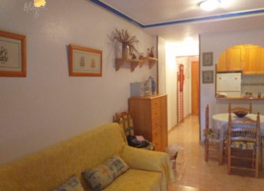 Apartments in Torrevieja (Costa Blanca), buy cheap - 68 900 [72640] 4