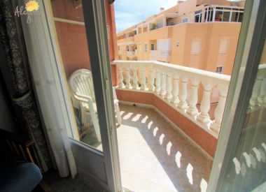 Apartments in Torrevieja (Costa Blanca), buy cheap - 86 900 [72617] 2