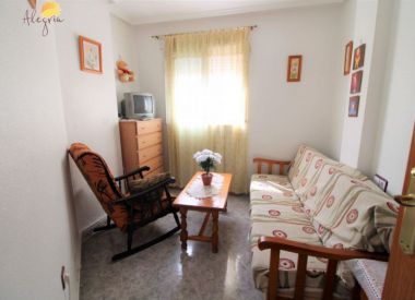 Apartments in Torrevieja (Costa Blanca), buy cheap - 86 900 [72617] 6