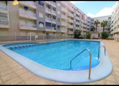 Apartments in Torrevieja (Costa Blanca), buy cheap - 57 900 [72612] 1
