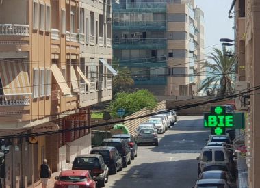 Apartments in Torrevieja (Costa Blanca), buy cheap - 56 900 [72610] 2