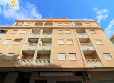 Apartments in Torrevieja (Costa Blanca), buy cheap - 68 900 [72607] 1