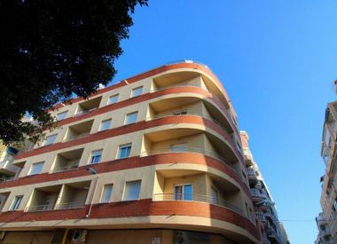 Apartments in Torrevieja (Costa Blanca), buy cheap - 127 000 [72604] 9