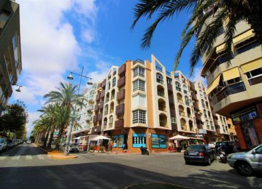 Apartments in Torrevieja (Costa Blanca), buy cheap - 84 000 [72603] 1