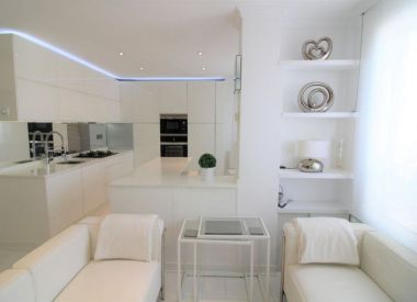 Apartments in Torrevieja (Costa Blanca), buy cheap - 119 900 [72600] 6