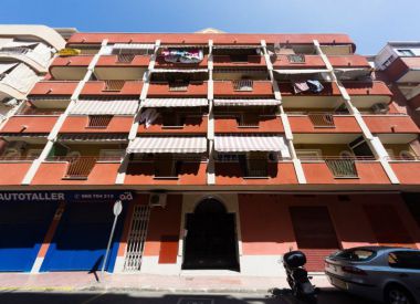 Apartments in Torrevieja (Costa Blanca), buy cheap - 54 900 [72591] 1