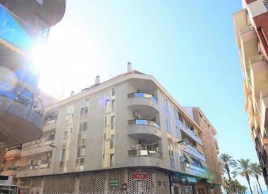 Apartments in Torrevieja (Costa Blanca), buy cheap - 132 900 [72582] 1