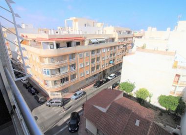 Apartments in Torrevieja (Costa Blanca), buy cheap - 63 000 [72577] 2