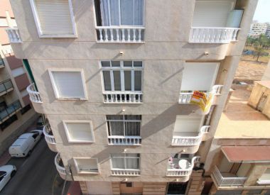 Apartments in Torrevieja (Costa Blanca), buy cheap - 65 000 [72546] 6