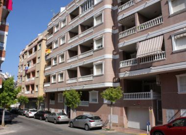 Apartments in Torrevieja (Costa Blanca), buy cheap - 85 000 [72541] 1