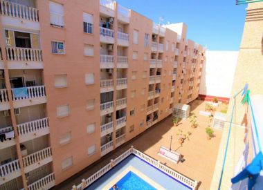 Apartments in Torrevieja (Costa Blanca), buy cheap - 68 500 [72520] 8