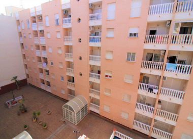 Apartments in Torrevieja (Costa Blanca), buy cheap - 68 500 [72520] 9