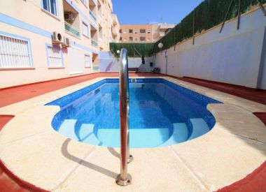 Apartments in Torrevieja (Costa Blanca), buy cheap - 67 500 [72517] 2