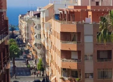 Apartments in Torrevieja (Costa Blanca), buy cheap - 59 900 [72507] 1