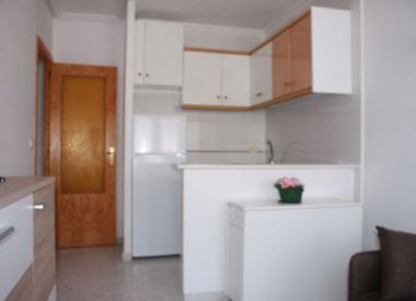 Apartments in Torrevieja (Costa Blanca), buy cheap - 59 000 [72503] 4