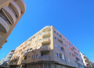 Apartments in Torrevieja (Costa Blanca), buy cheap - 63 900 [72491] 1