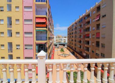 Apartments in Torrevieja (Costa Blanca), buy cheap - 66 500 [72476] 10