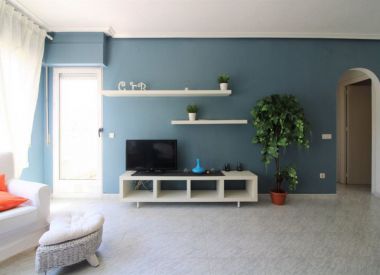 Apartments in Torrevieja (Costa Blanca), buy cheap - 102 000 [72469] 6
